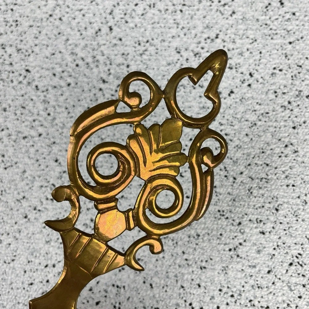 Vintage Solid‎ Brass Metal Key Shaped Wall Hanging Decorative Scroll Design